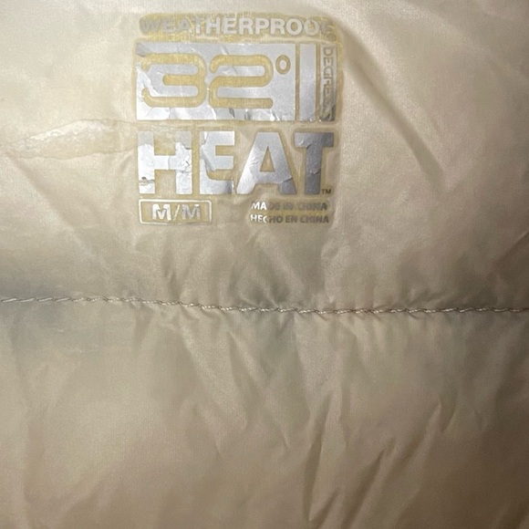 Women’s 32 Degrees Weatherproof Black Plaid Puffer Jacket Size Medium! - Picture 5 of 6